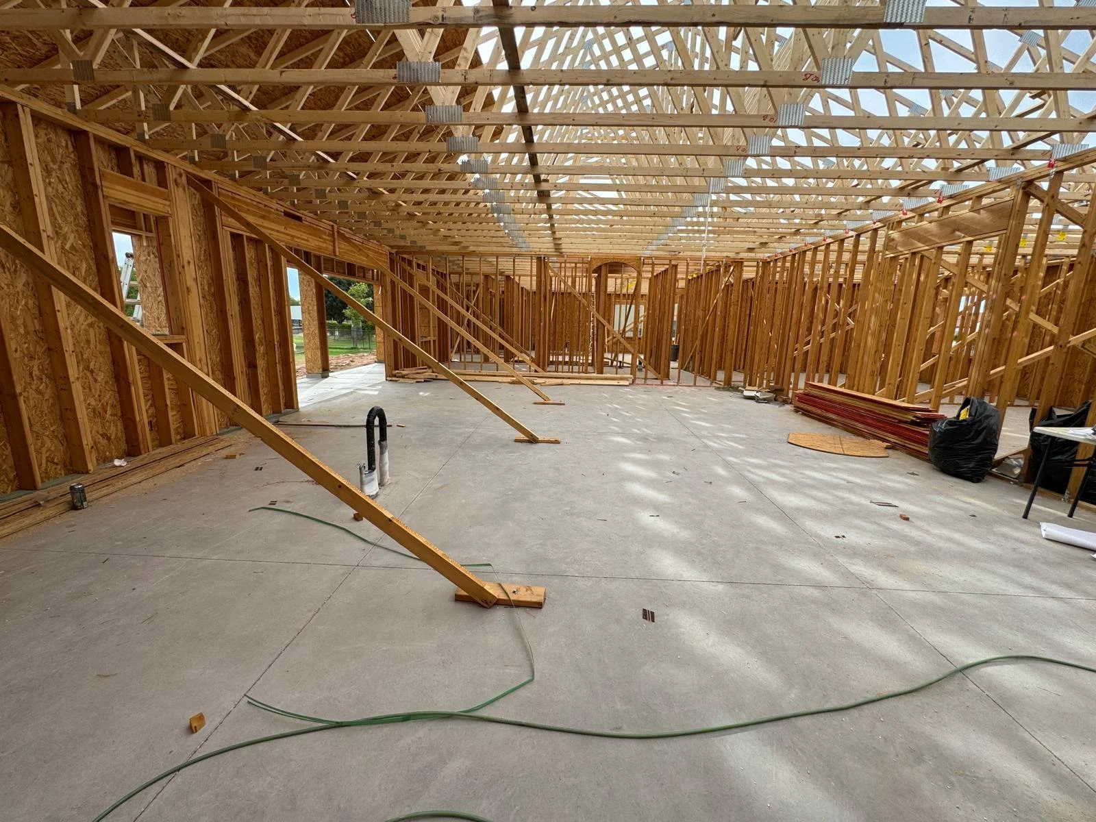 Interior roof trusses in the residential home build